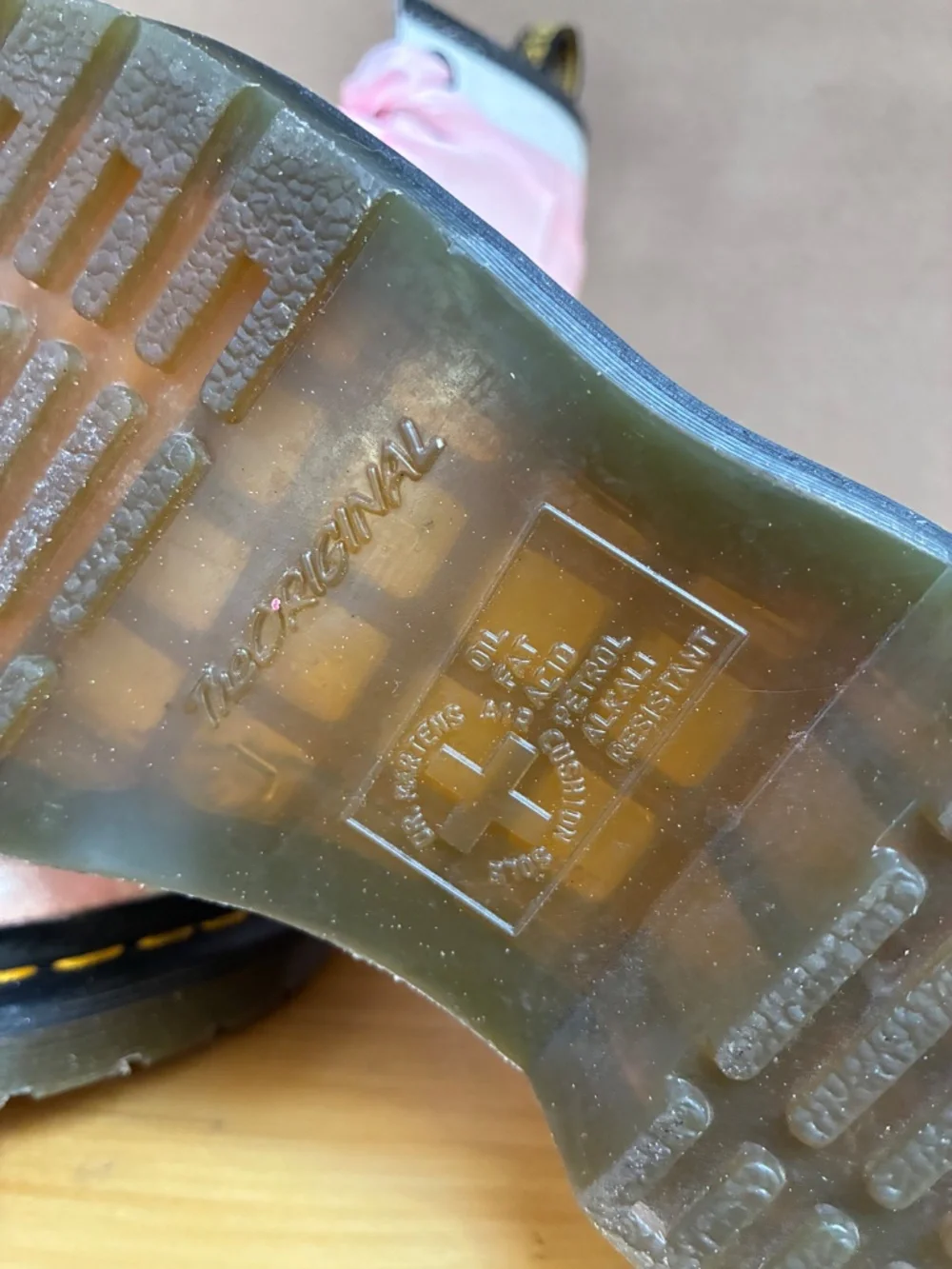 PRETTY IN PINK: Custom Metallic & Glitter Festival Docs - Picture 8 of 10